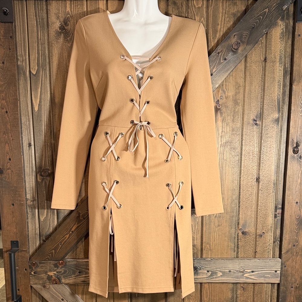 2/35$❤️Chic Tan Lace-Up Long Sleeve Dress